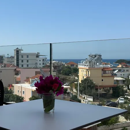 Hotel Danedi 3*