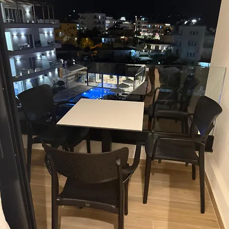 Hotel Danedi 3*