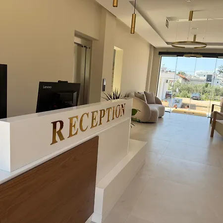 Danedi Hotel 3*