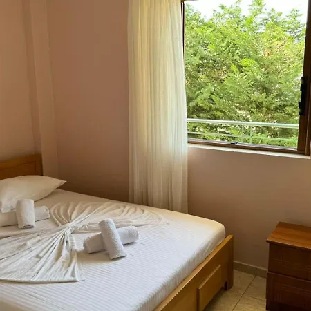 Vila Danedi Ksamil