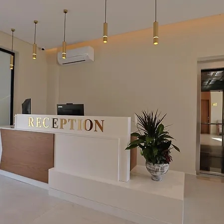 Hotel Danedi